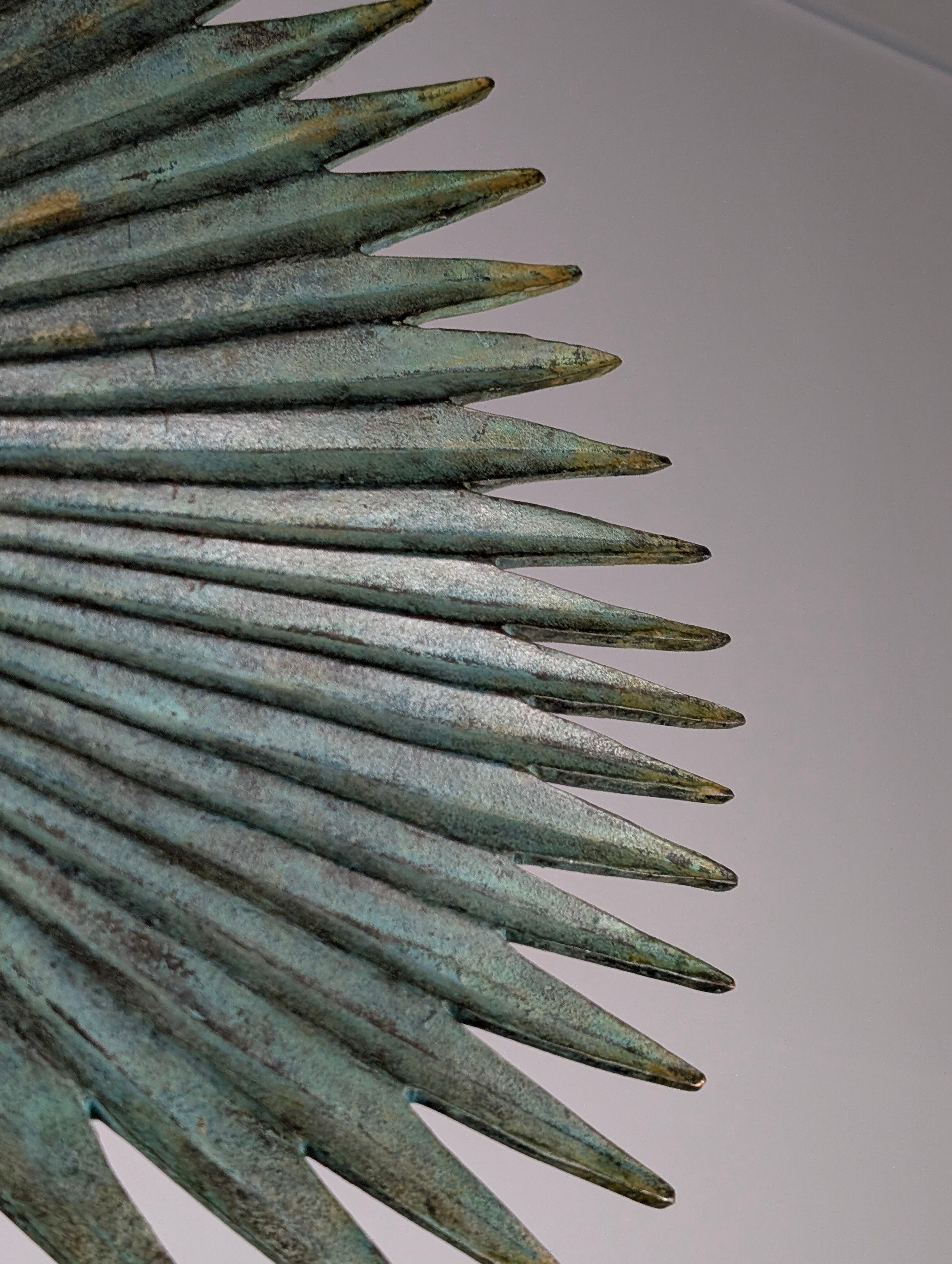 Monumental Valenti table lamp with fan palm leaf in bronze and brass, 1970s