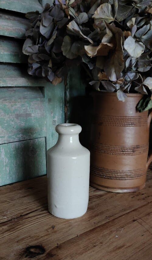 Stoneware pharmacy bottle