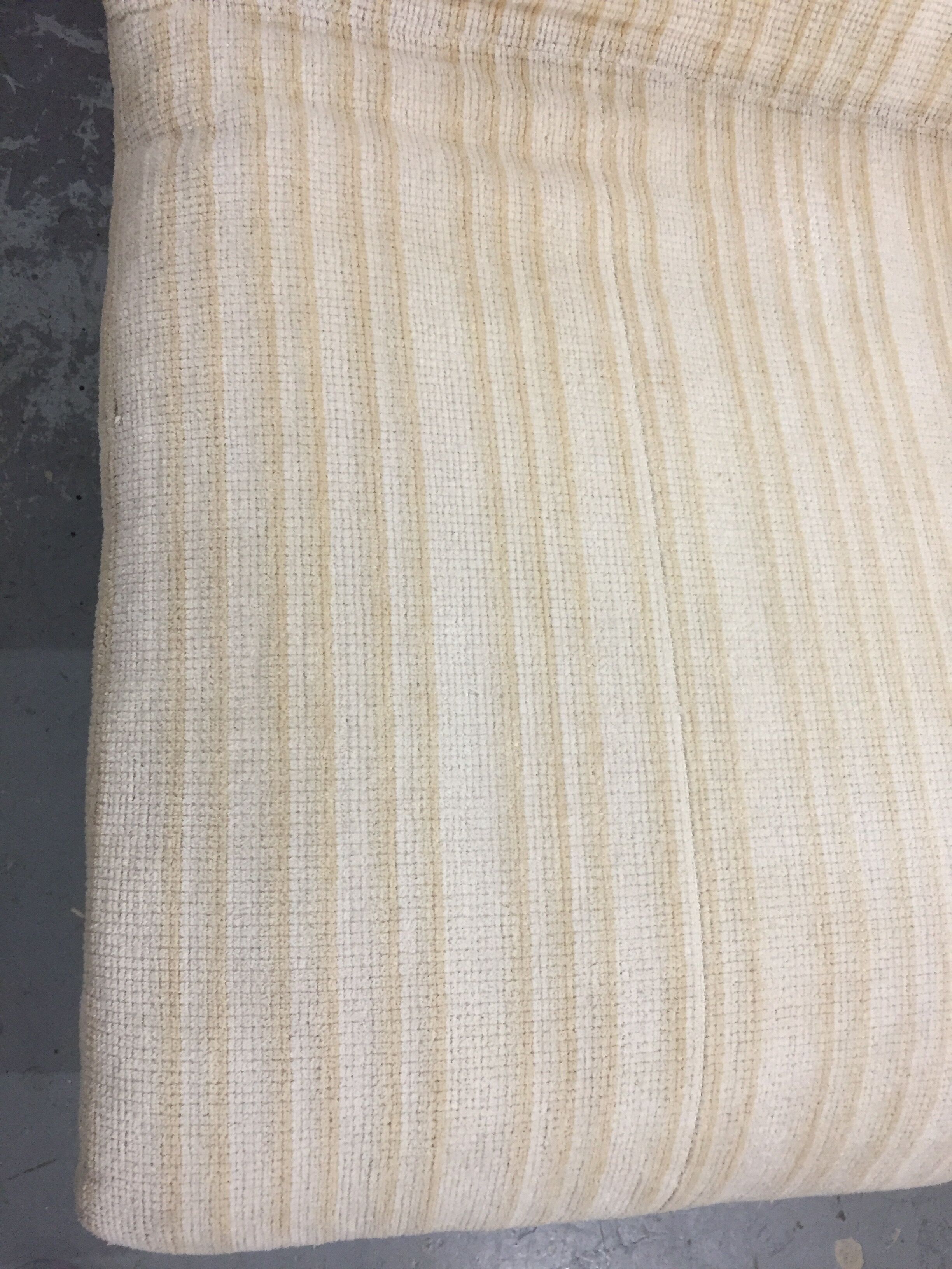 Pair of Wave G. Offers armchairs for Saporiti