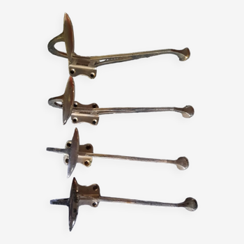 Set of 4 chrome-plated brass wall hooks