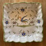 Small square and hollow decorative dish in Moustiers porcelain