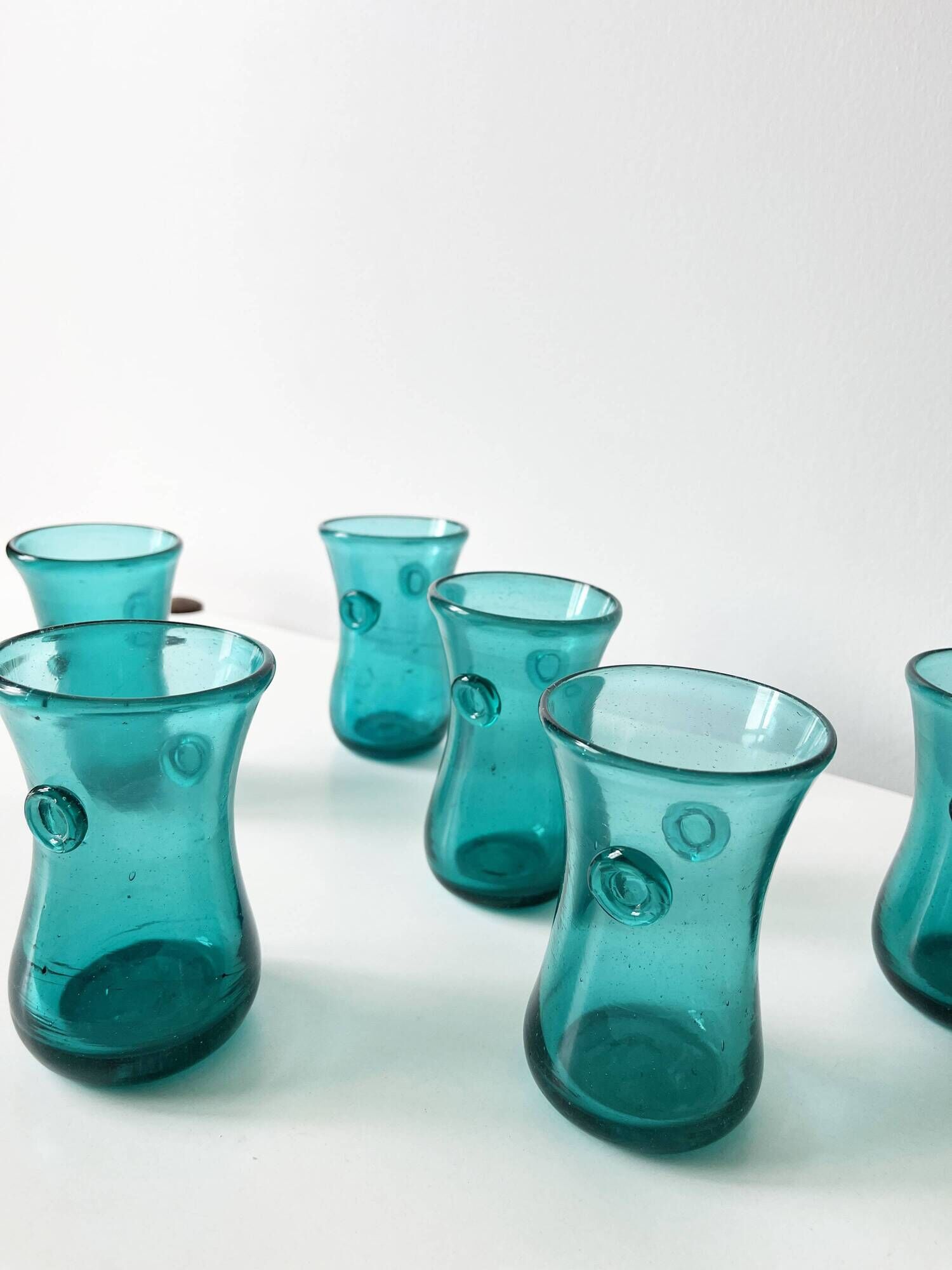 Set of bubble glass water glasses from the 1960s.