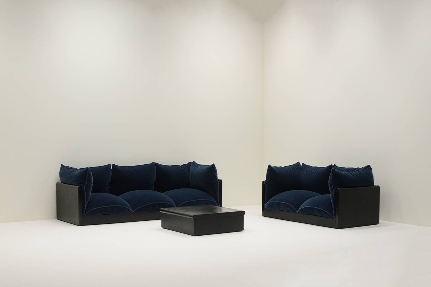 “Down” sofa set by Carlo Bartoli for Rossi di Albizzate, 1970s Italy.