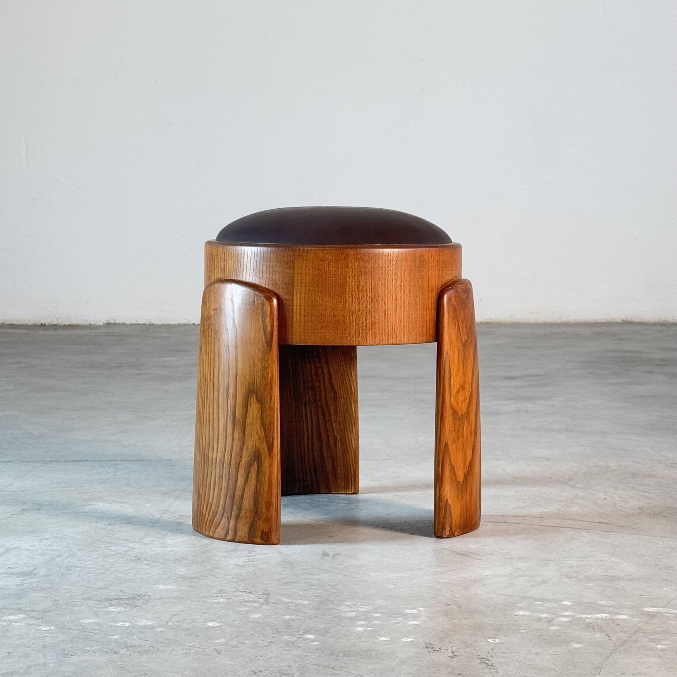Sculptural Ash Wood Stool B.V. Waxed Dark Brown Leather by FORME, Italy