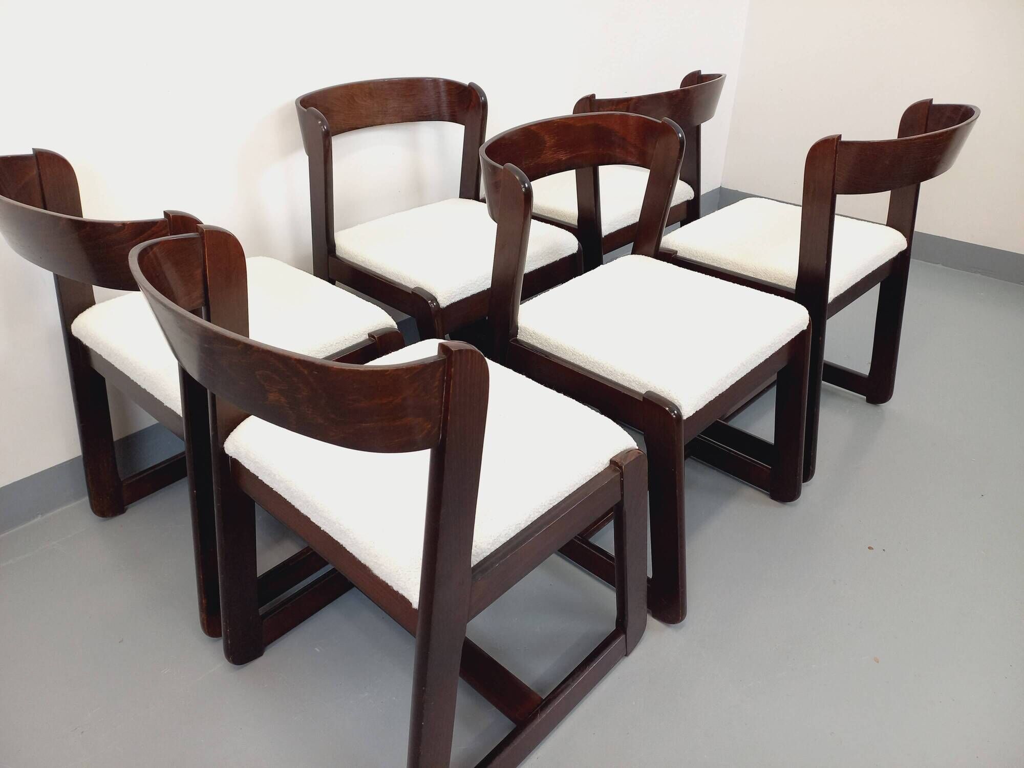 Set of 6 vintage Italian sleigh chairs by Mario Sabot