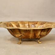 Coupe à fruits en tôle peinte mordorée en forme de coquillage