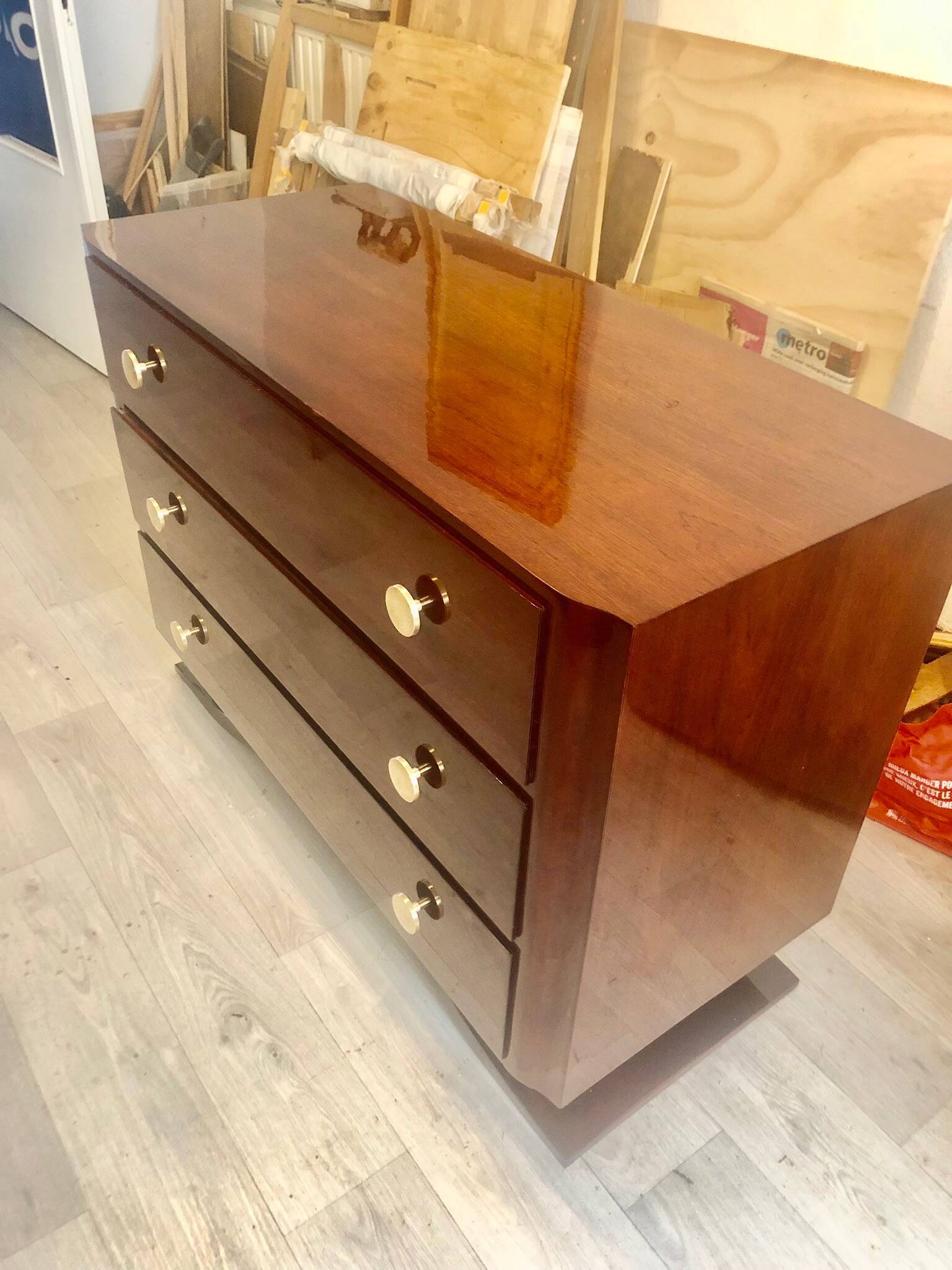 Art Deco chest of drawers