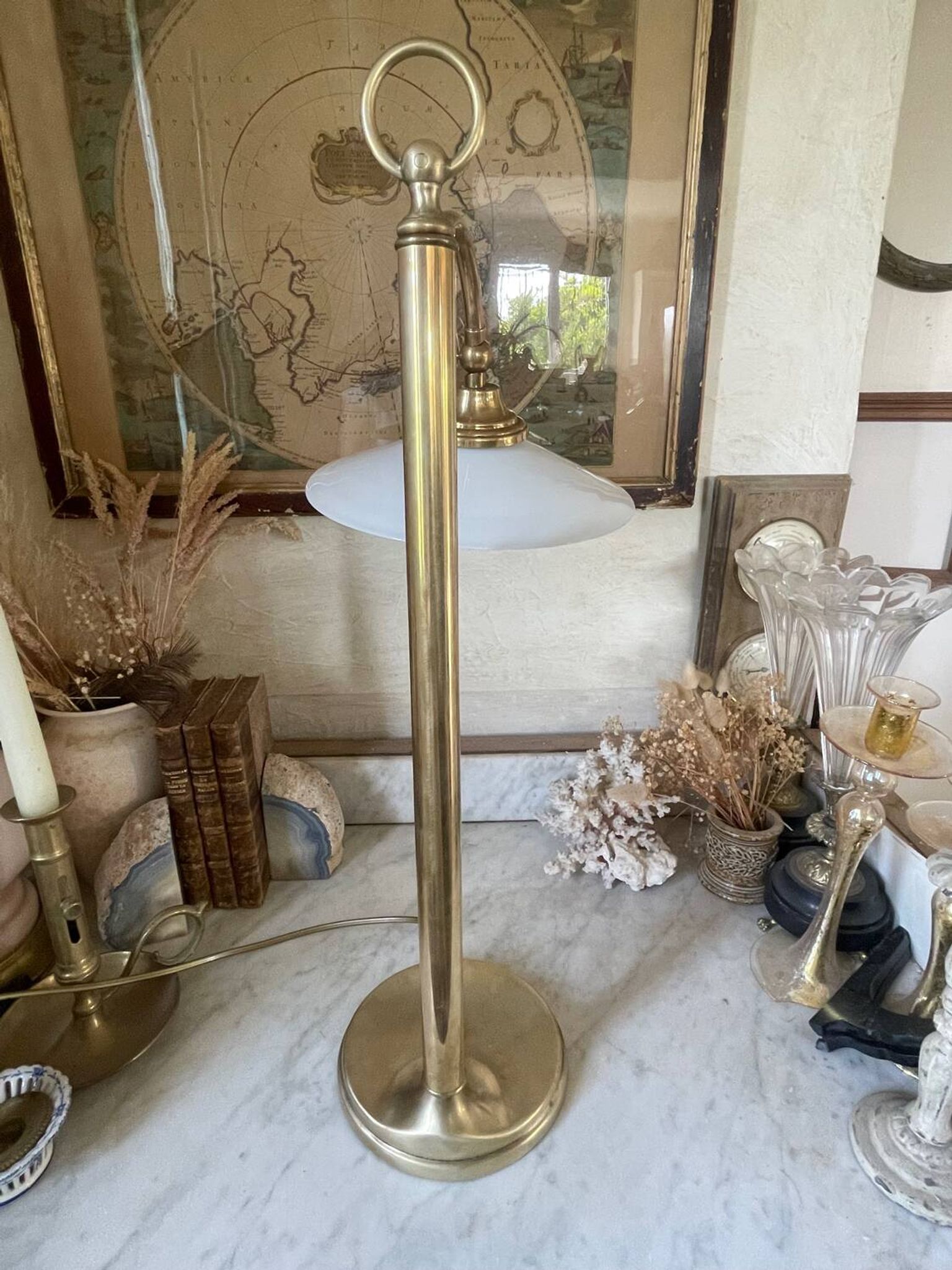 Italian lamp in brass and opaline sliding arm 67cm