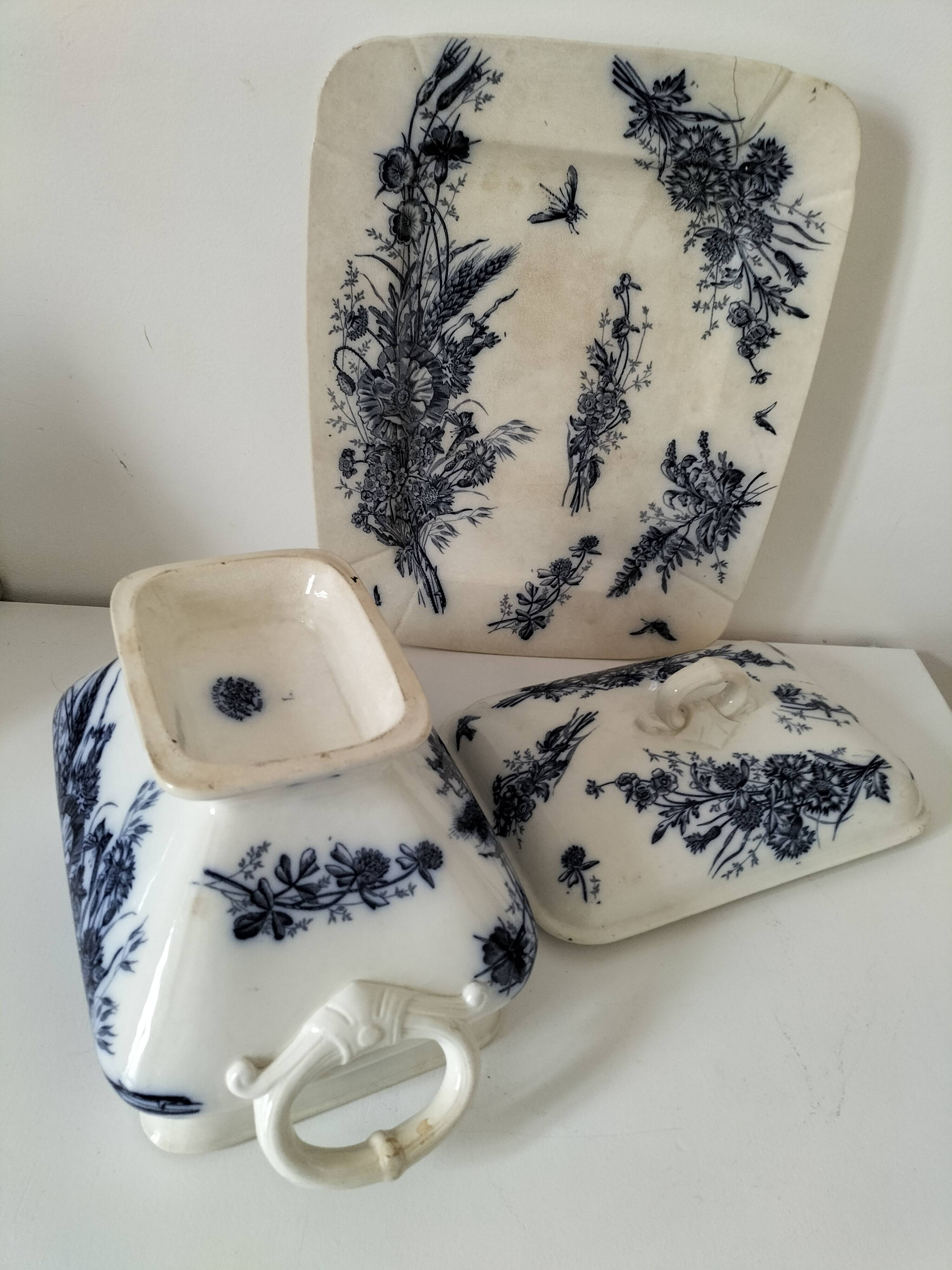 Antique set of rectangular dish and soup tureen – Mouzin-Lecat & Cie