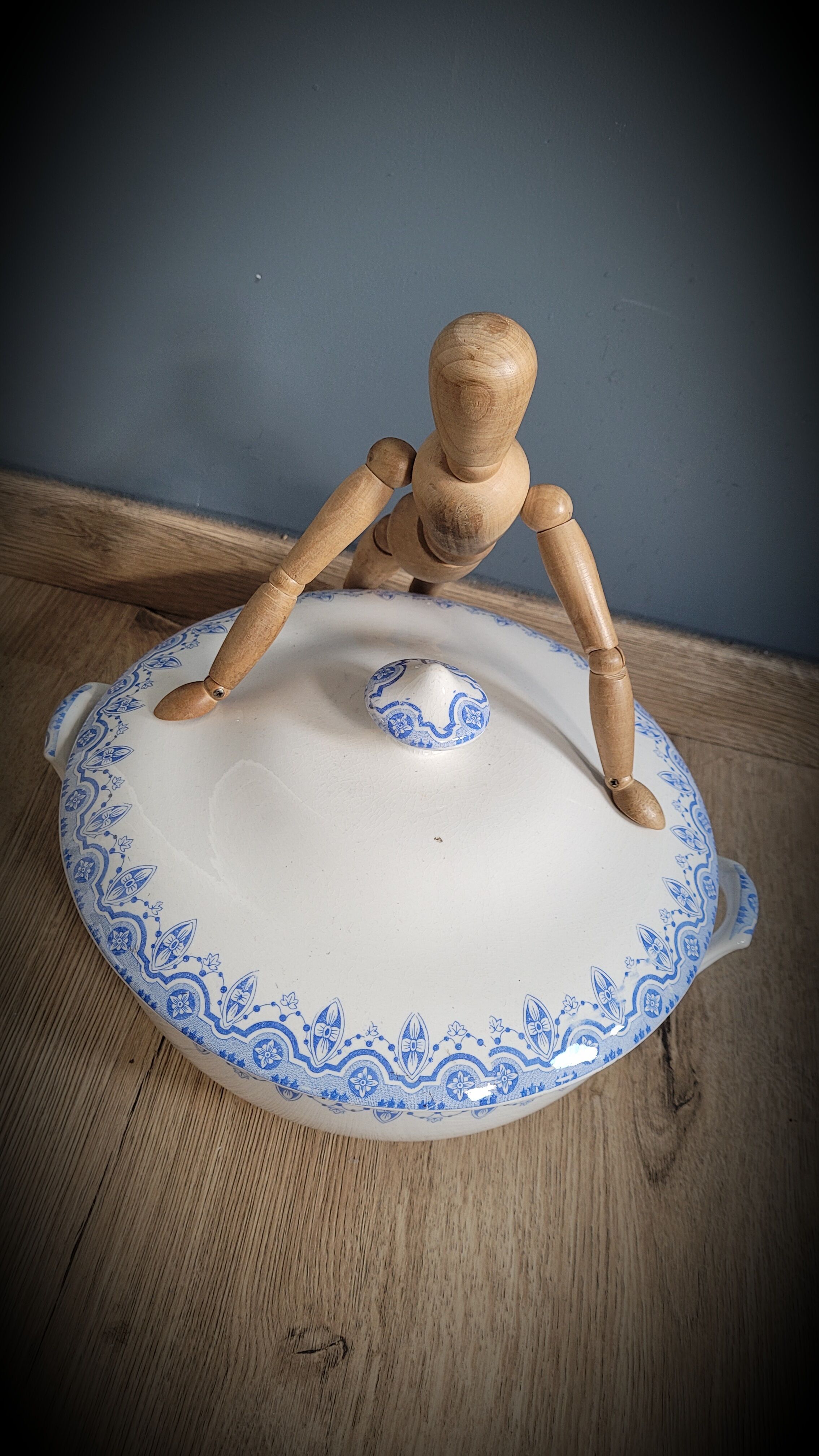 Clara tureen
