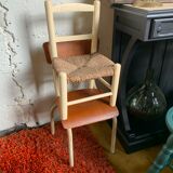 Children's mulched chair.