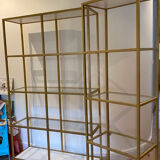 Set of 2 glass shelves
