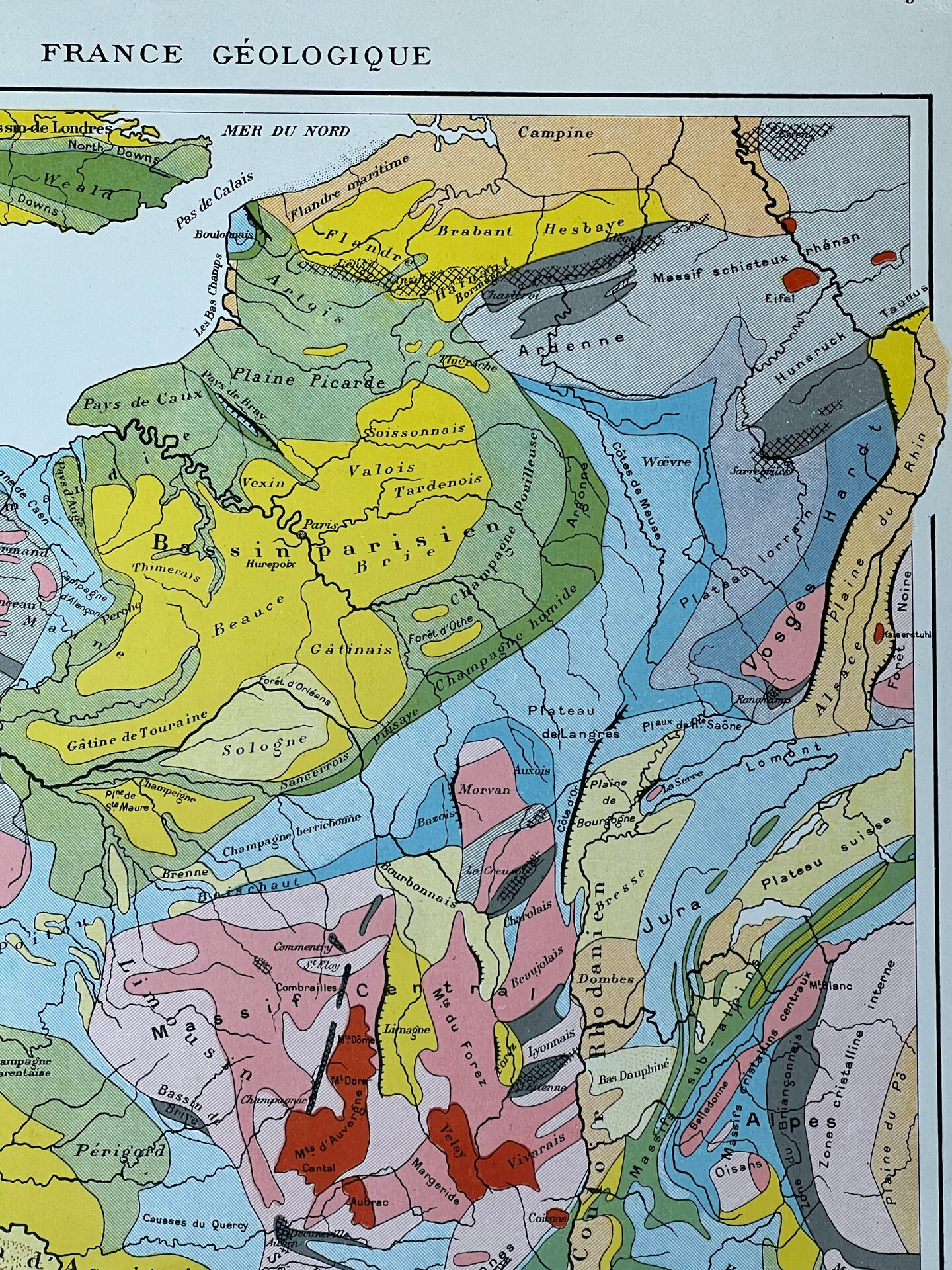 Geological map 1908 France in colour 27x37cm