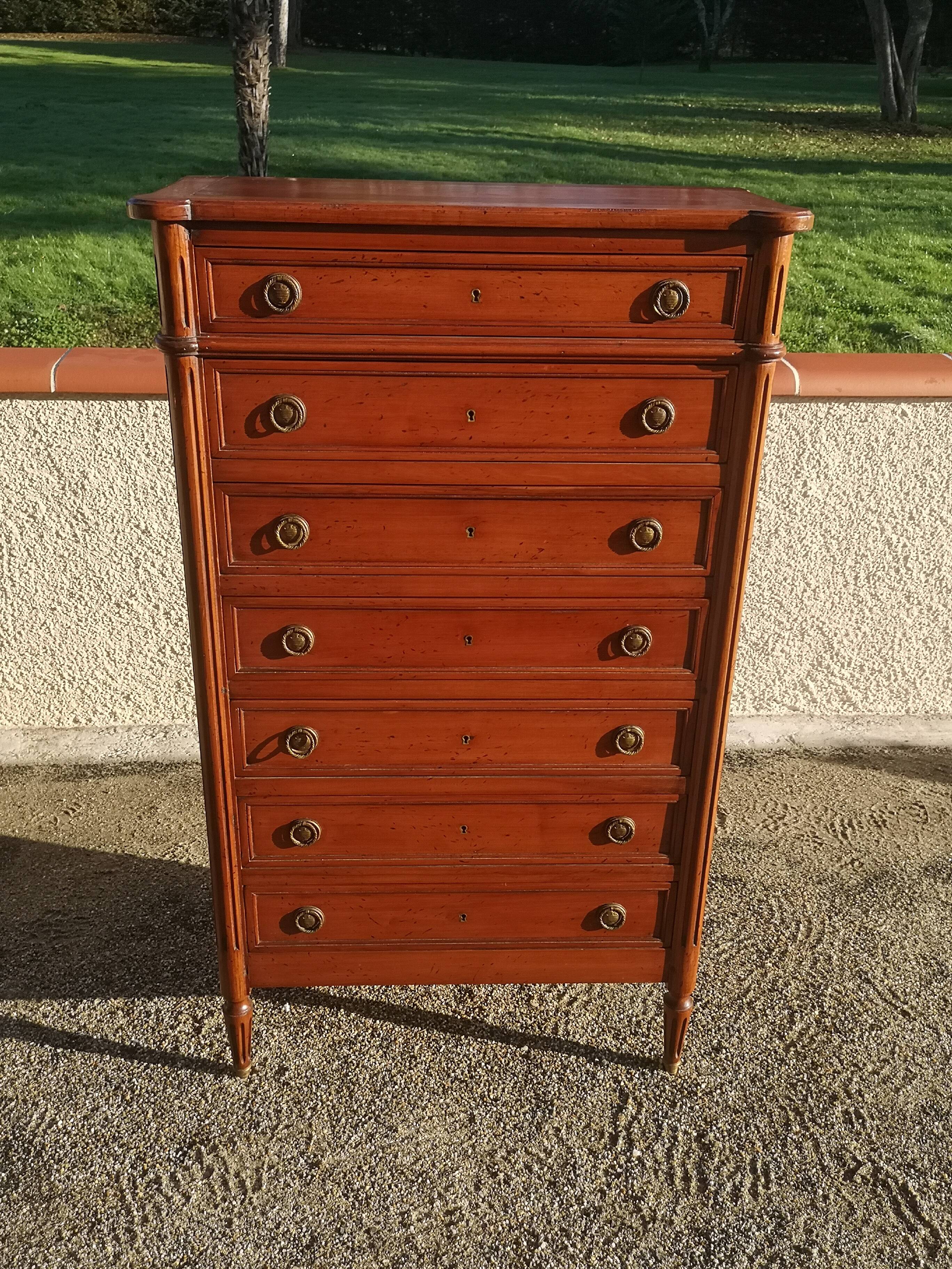 Chest of drawers, Louis XVI style