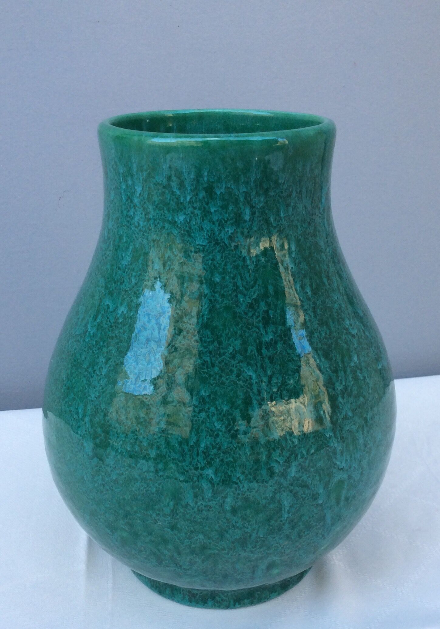 Accolay ceramic vase