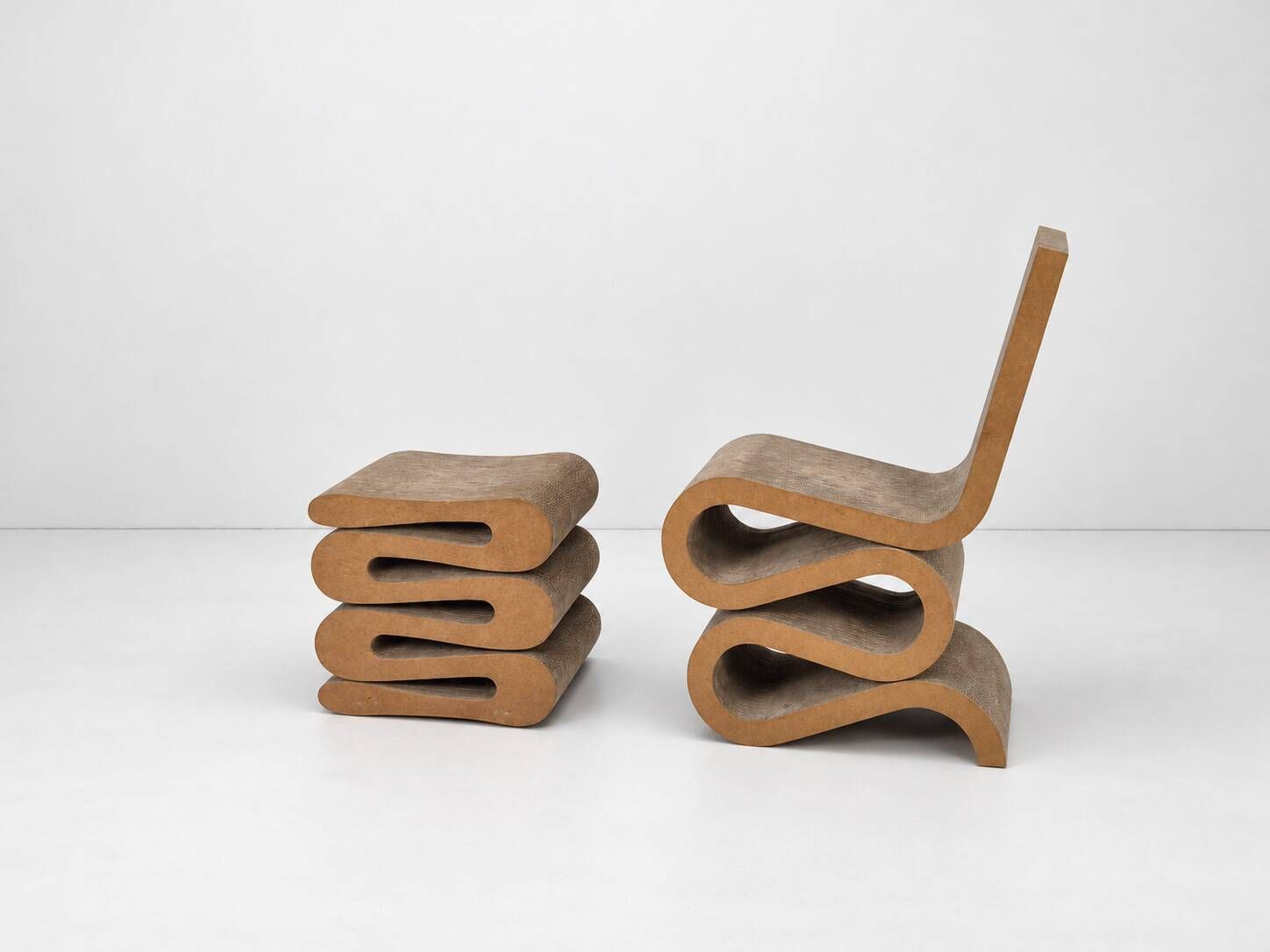 Chaise Wiggle Easy Edges avec tabouret par Frank Gehry pour Vitra