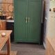 Armoire vintage
