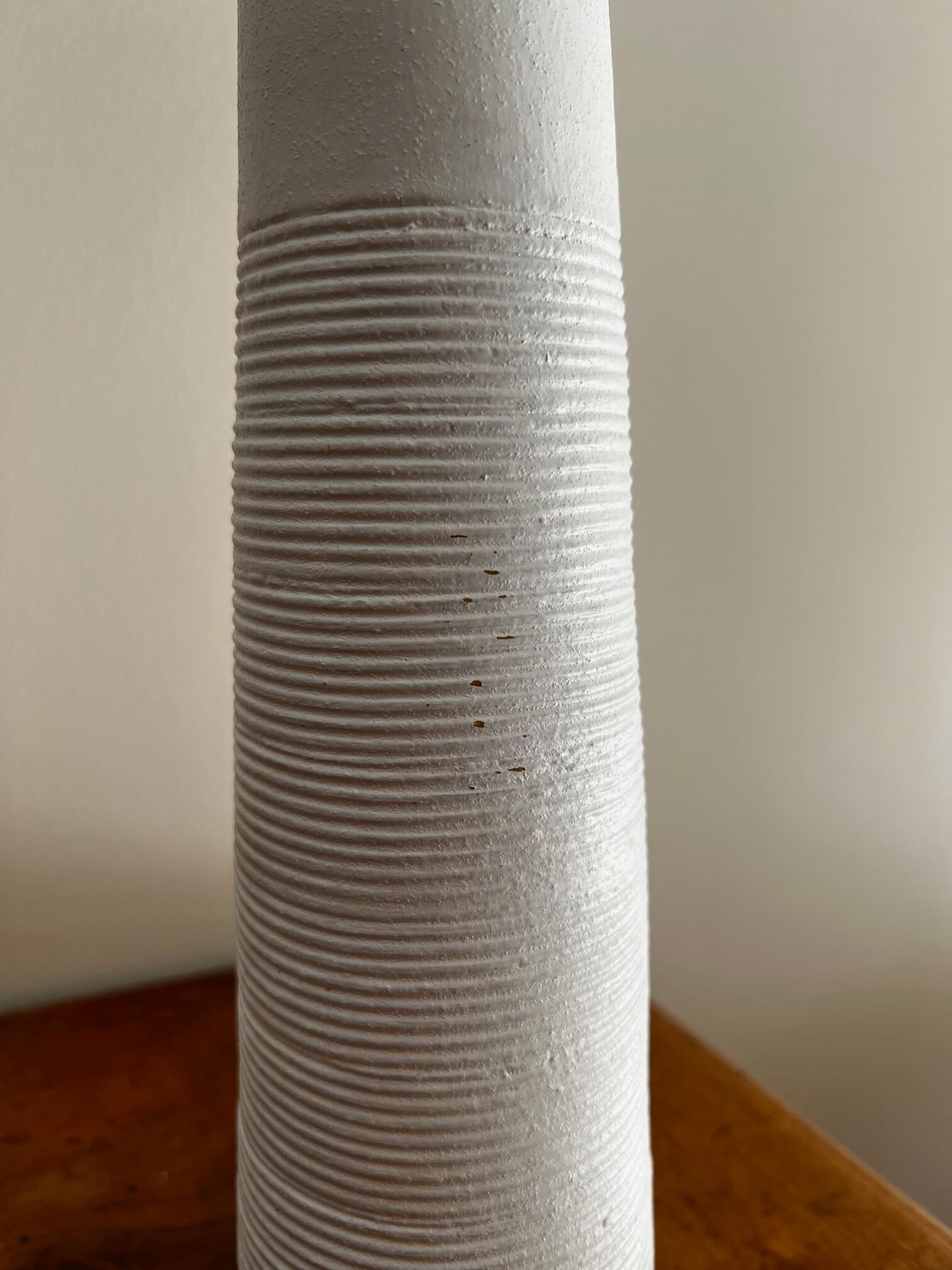 Ceramic sculpture fireplace vase