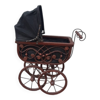 Vintage decorative stroller