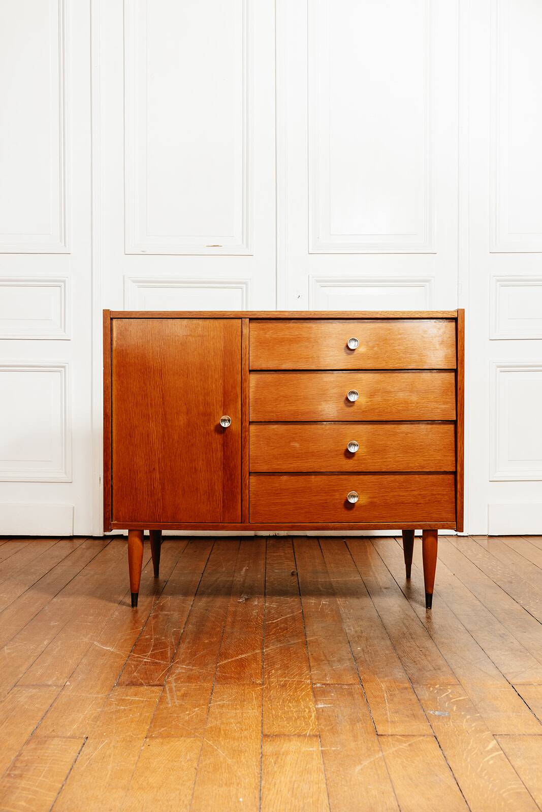 Vintage chest of drawers