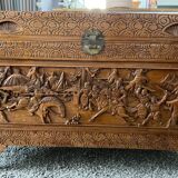 Large chinese chest, carved camphor wood. 1st half of the XXth century