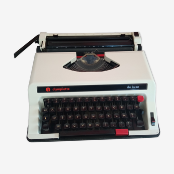 Luxury Olympiette Portable Typewriter White