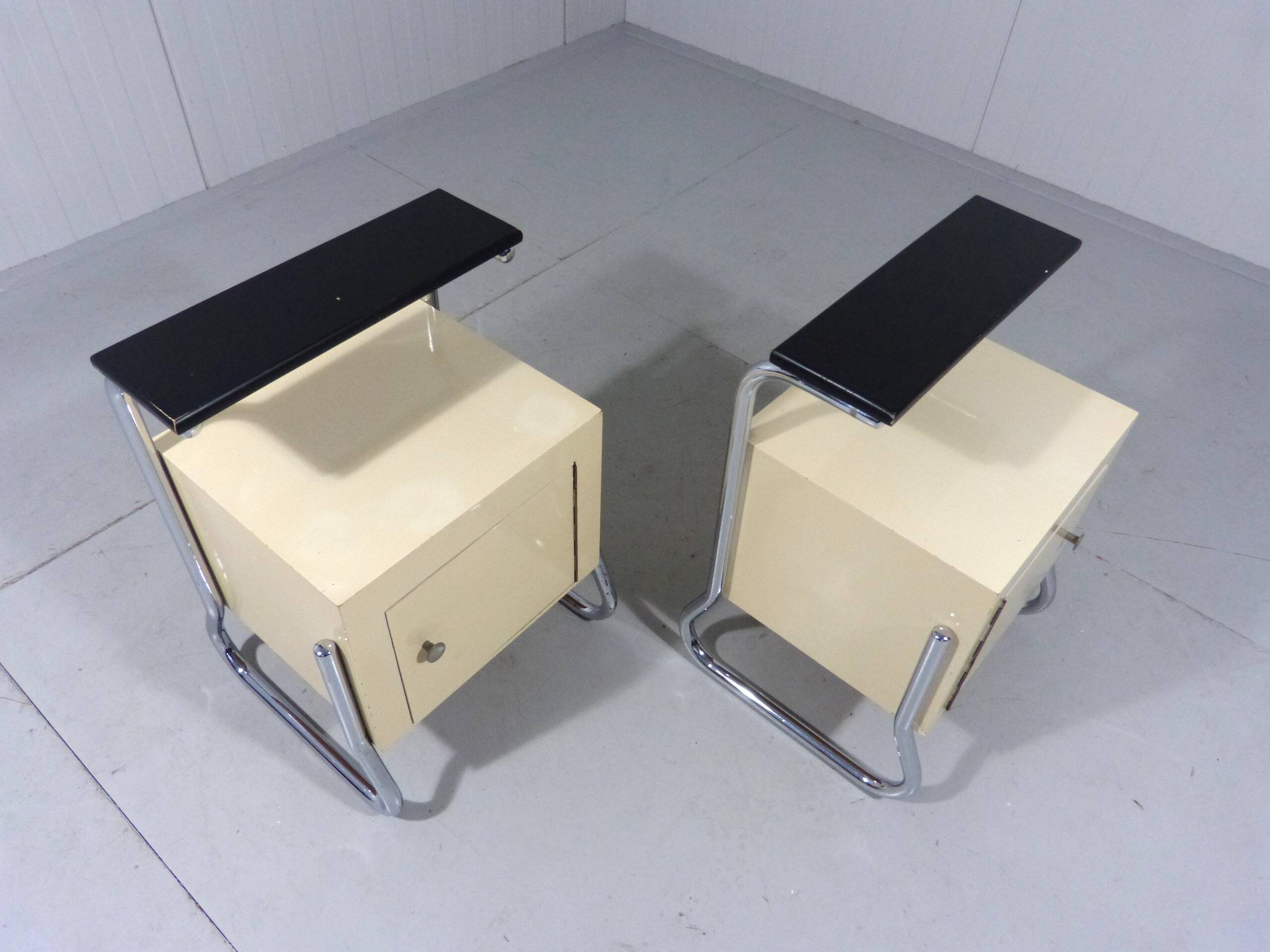 Set of 2 tubular bedside tables from the 50s