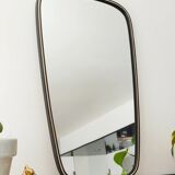 Retro mirror
