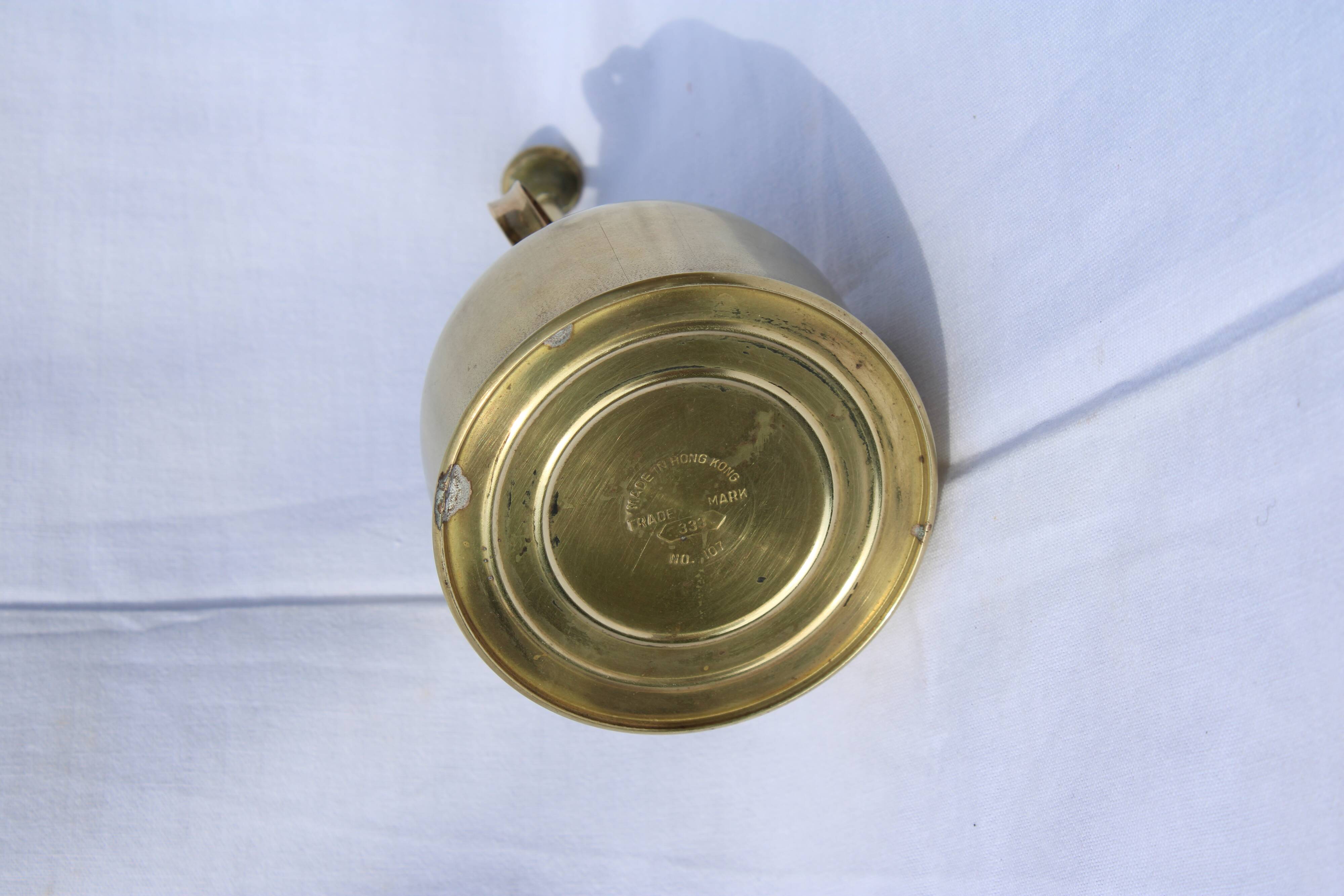 Brass spray