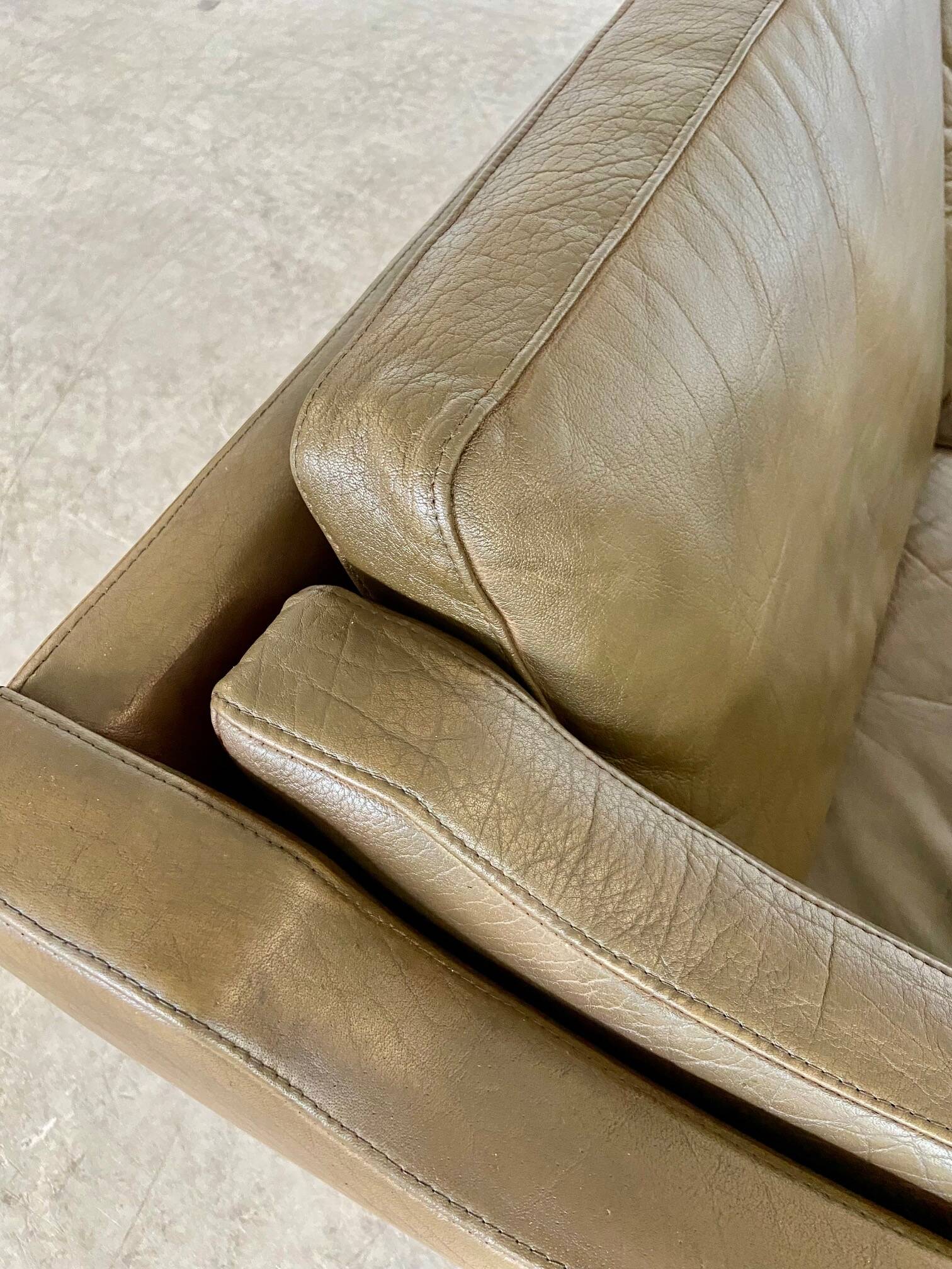 Canapé en cuir vert olive de Mogens Hansen, vintage danois des années 1960, pour 3 personnes.