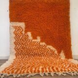 Handmade pure wool rug, size 150x250 cm.