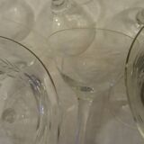 Set of 10 crystal champagne cups