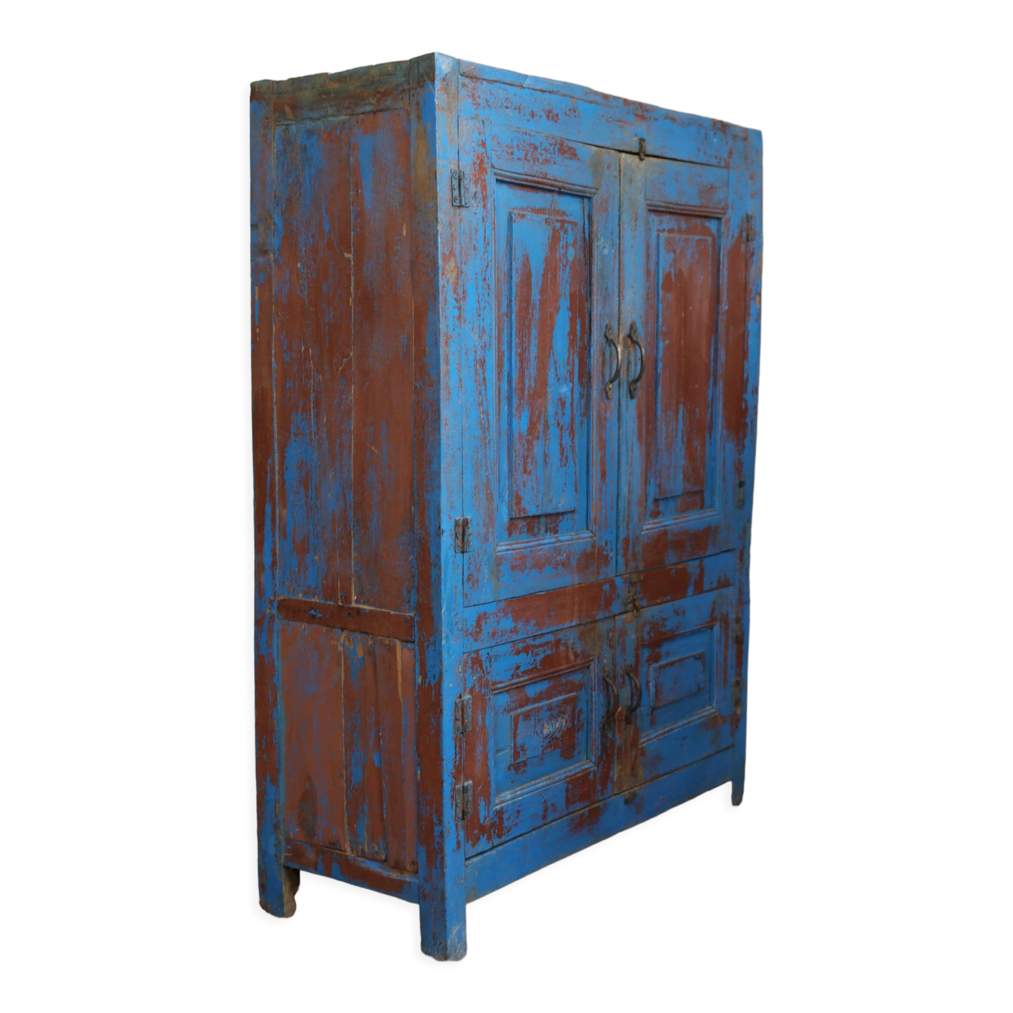 Low Indian wardrobe 4 doors 3 levels, unique room