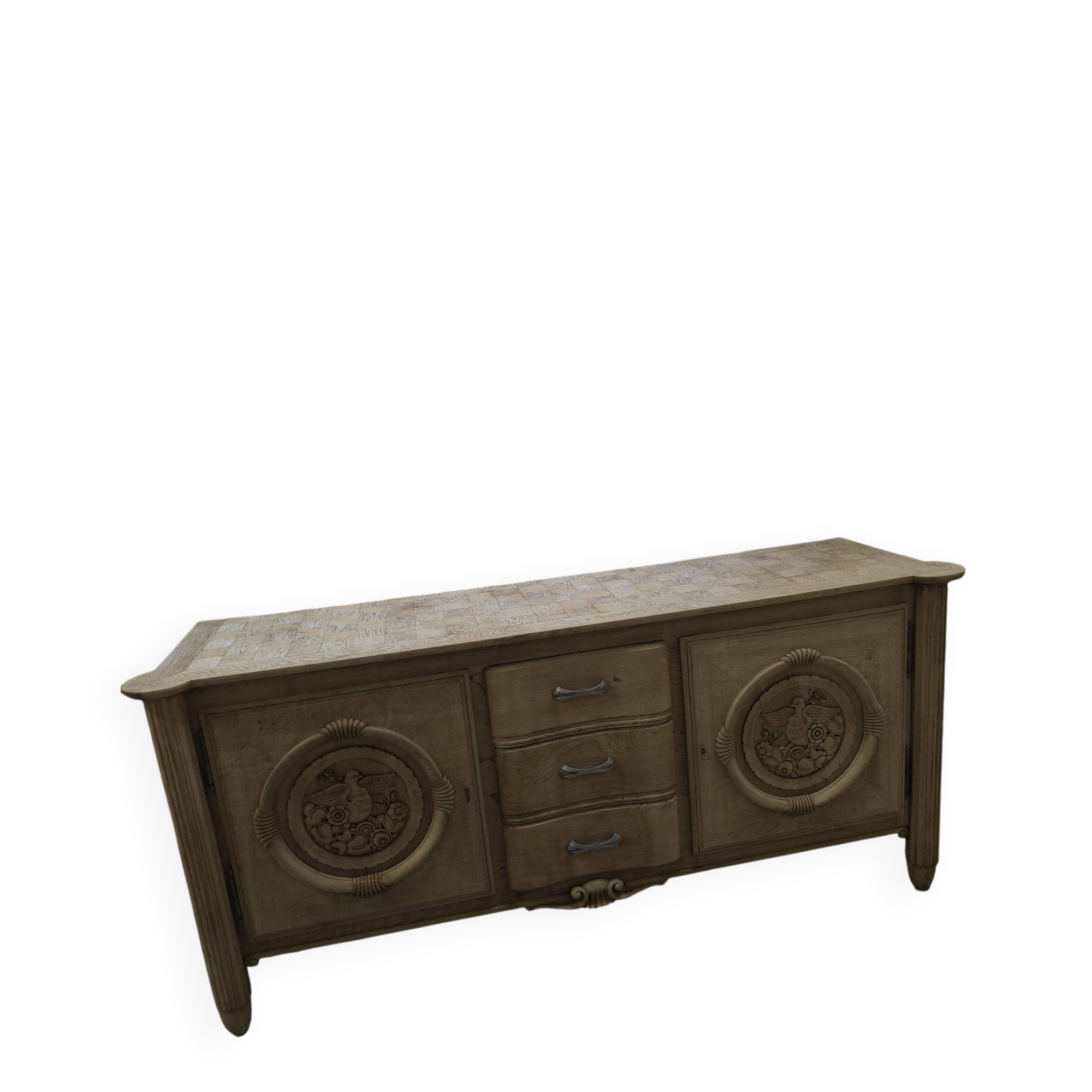 Large buffet in the Arts Décoratifs style, made of natural solid oak.