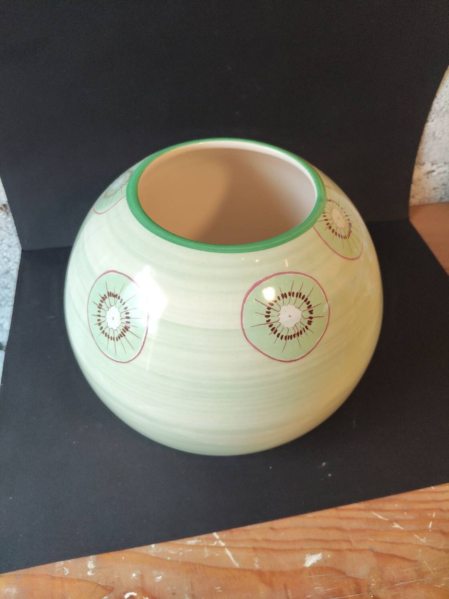 Lunéville France round vase – kiwi & leaf decoration – soft green vintage