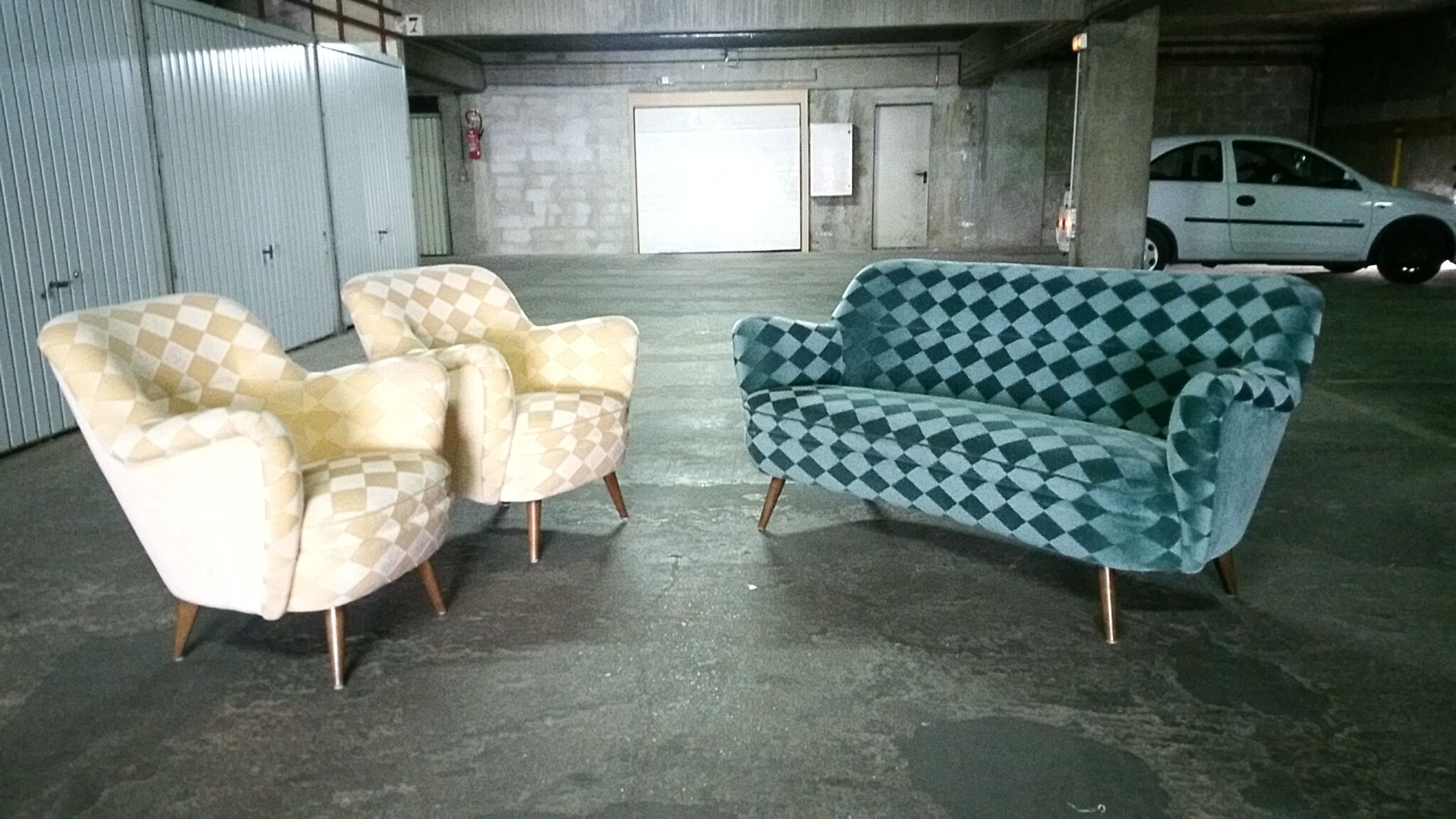Restored organic year 50-60 club Chair
