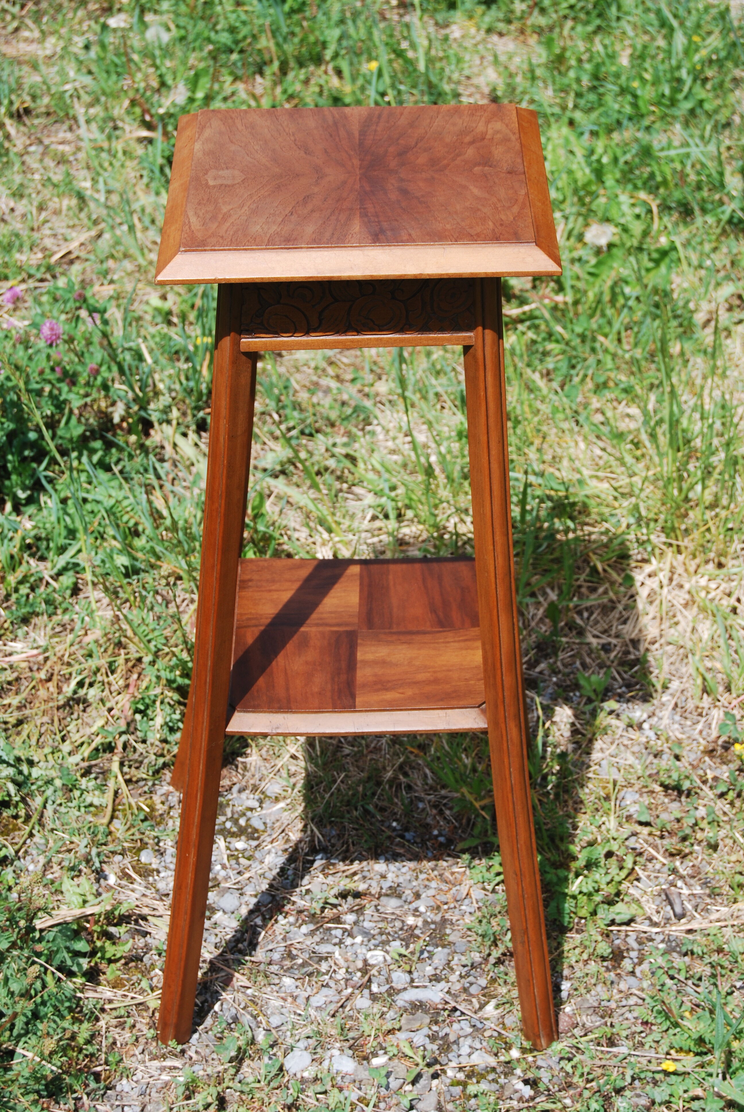 Saddle art deco walnut