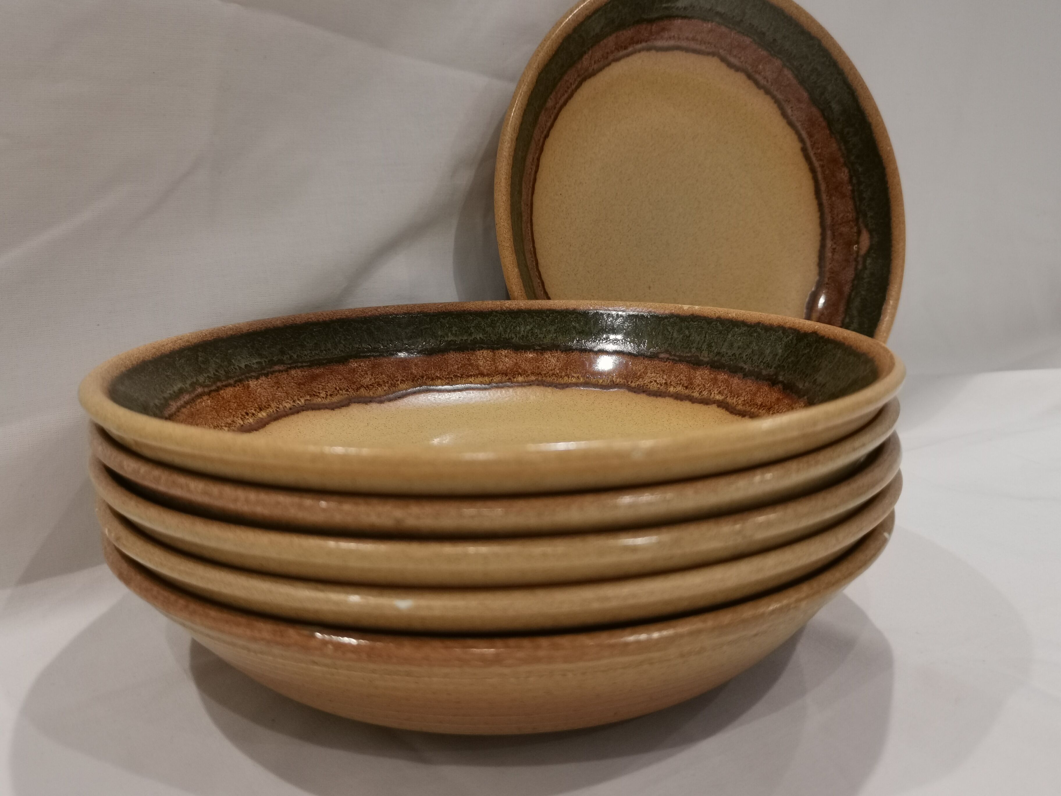 Hollow plates of the Ateliers d'Art Badonviller