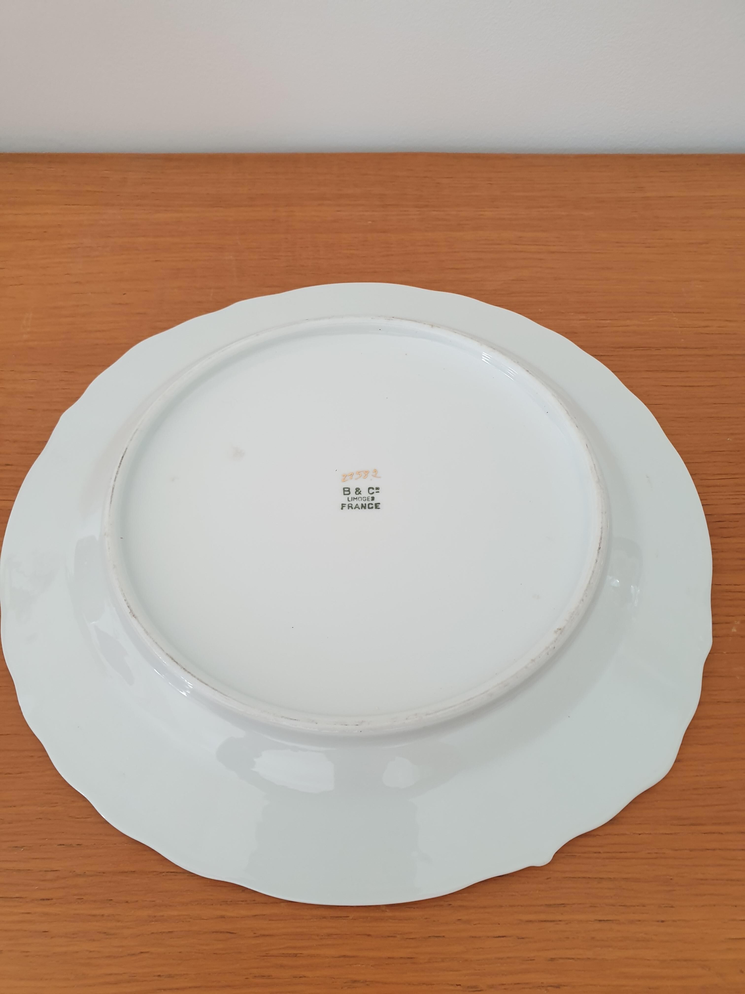 Dismissal porcelain serving dish