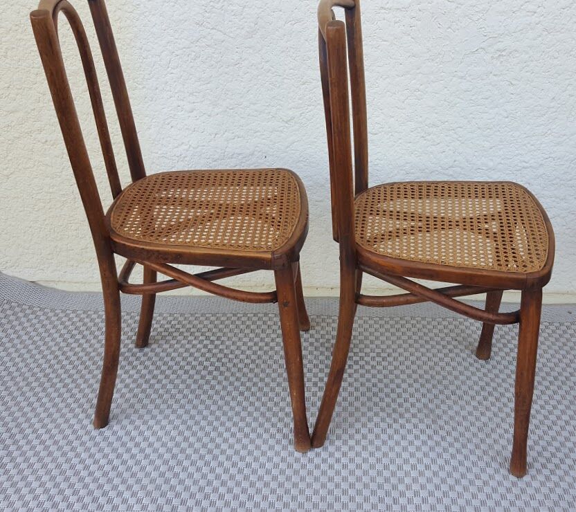 Bistro chair duo