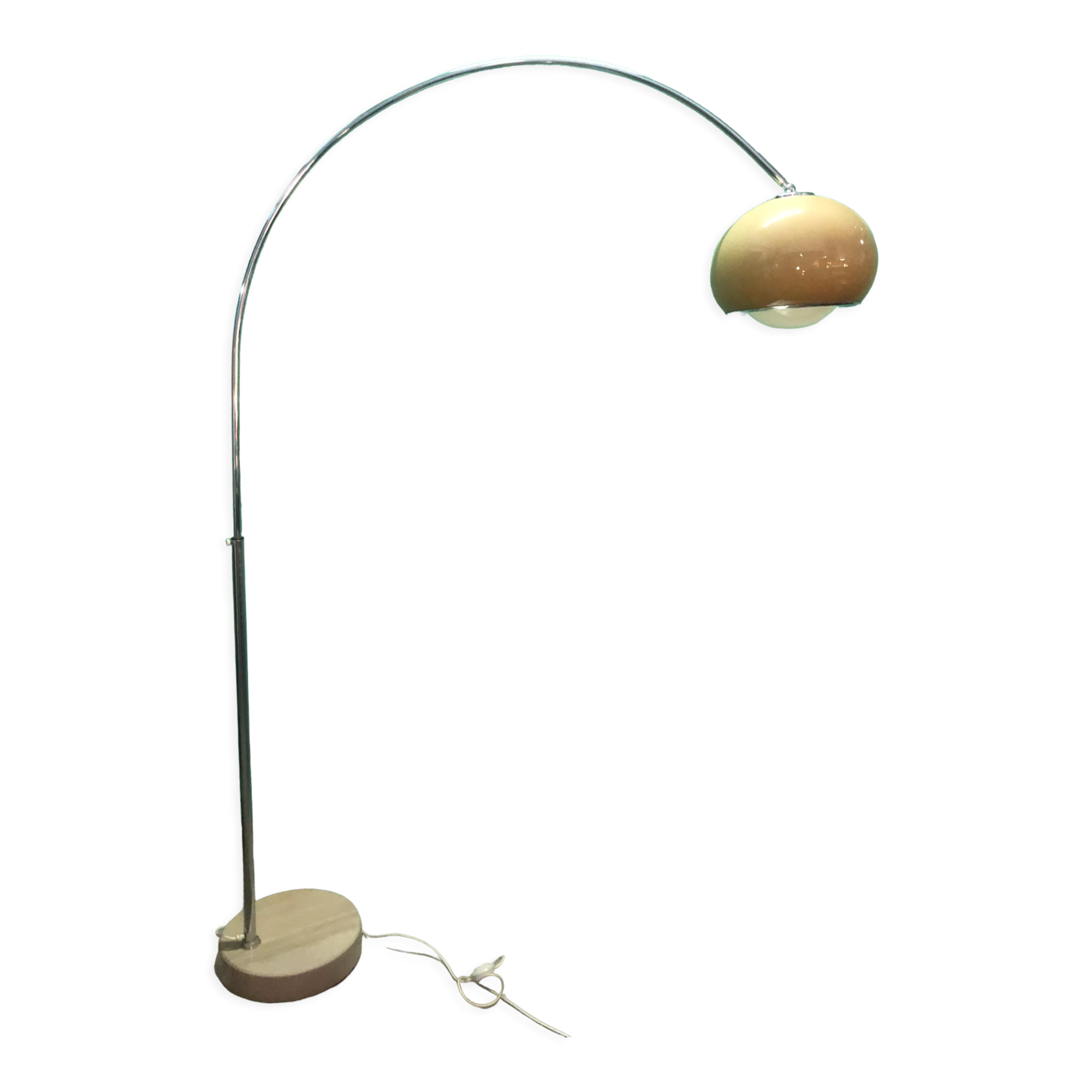 Lampadaire arc 1970 design Guzzini