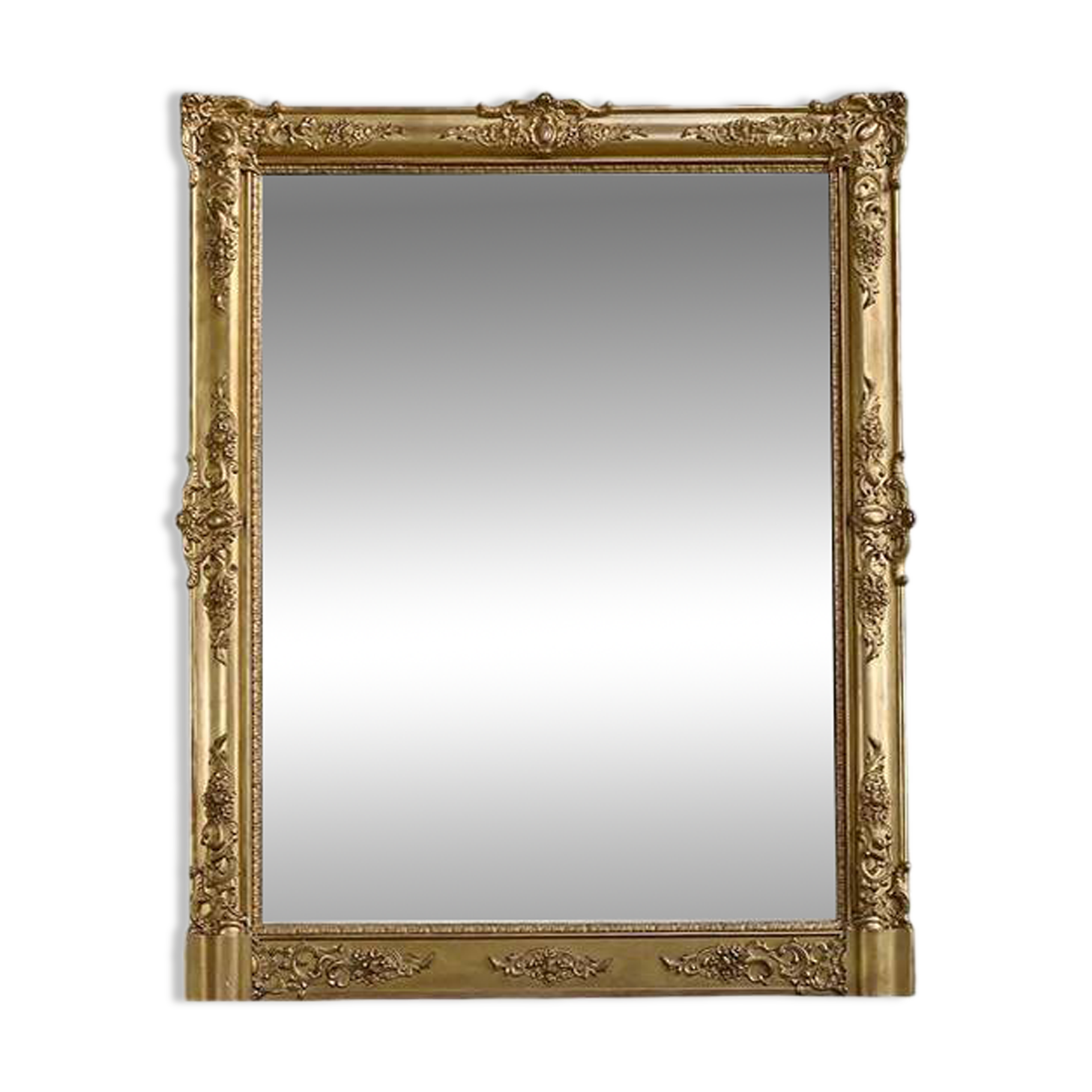 Important gilded wooden mirror, Restoration style – 19th century