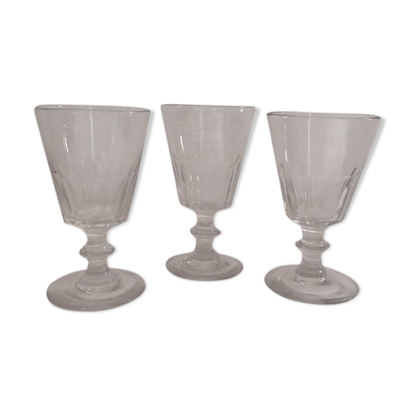 Together three glasses bistro 70s.