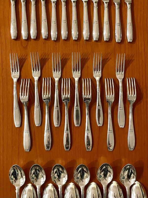 Ercuis,couverts à entremet ,fruits fromage ,36 pièces art déco