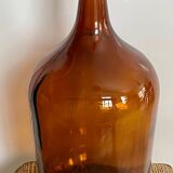 Give me amber Jeanne.