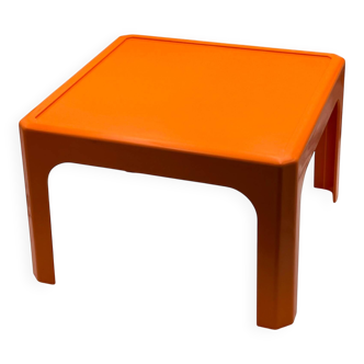 Table basse vintage orange modèle 1872 par Gilac France années 70