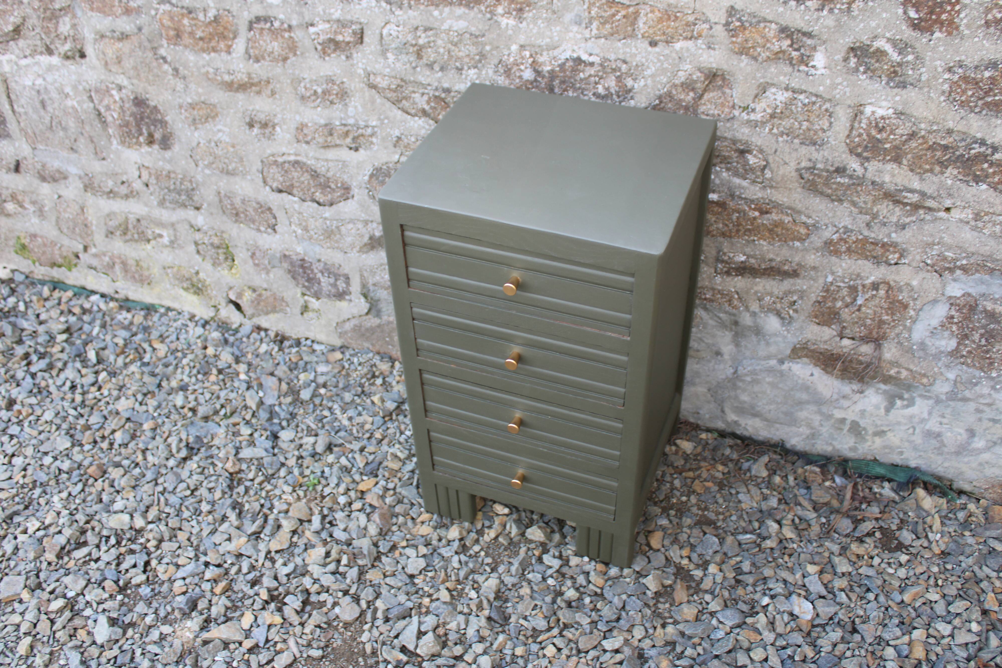 Vintage art deco style chest of drawers