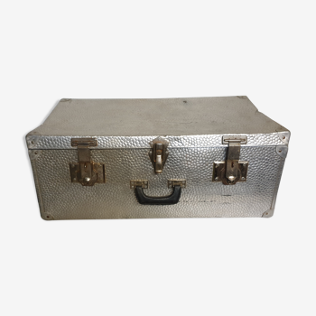 Metal suitcase from the 50s and 60s
