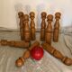 Jeu de 9 quilles en bois avec boule