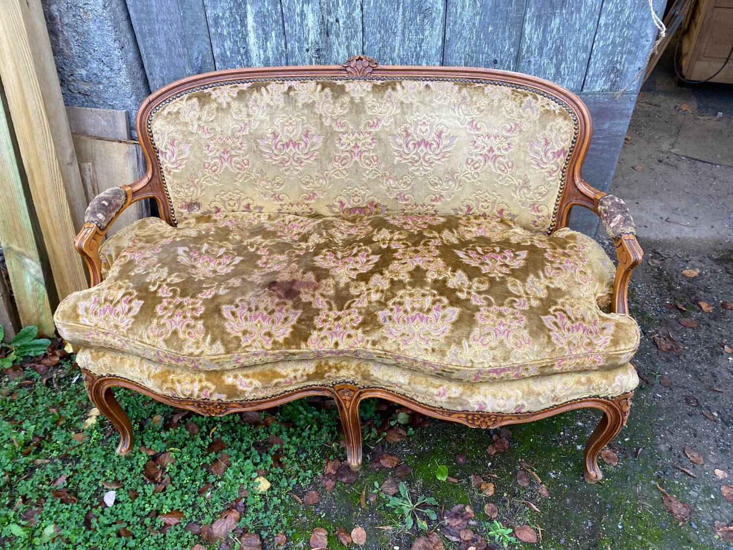 Louis xv bench